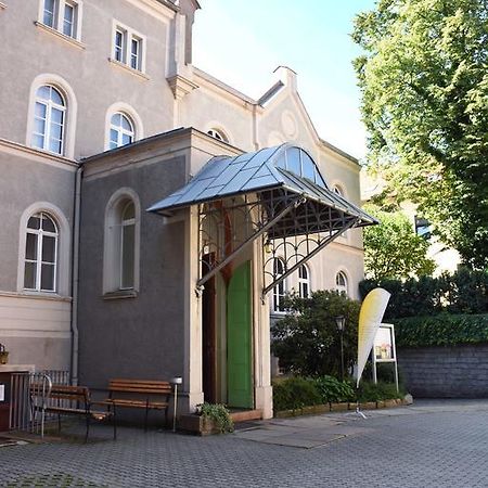 Pension Zur Wartburg กอร์ลิตซ์ ภายนอก รูปภาพ