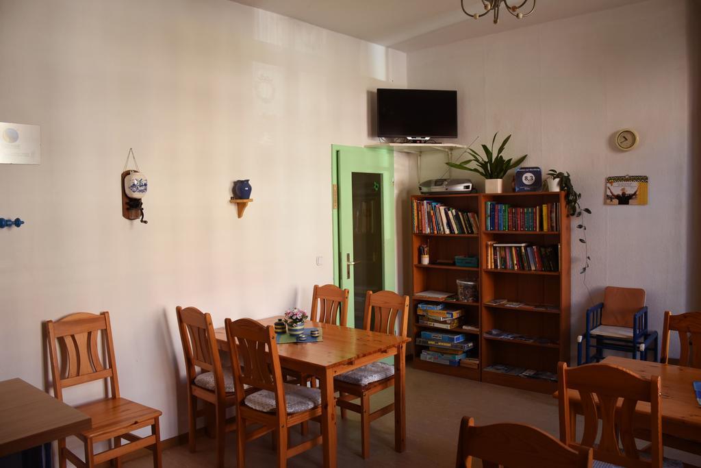 Pension Zur Wartburg กอร์ลิตซ์ ภายนอก รูปภาพ