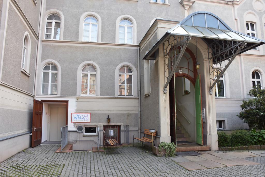 Pension Zur Wartburg กอร์ลิตซ์ ภายนอก รูปภาพ
